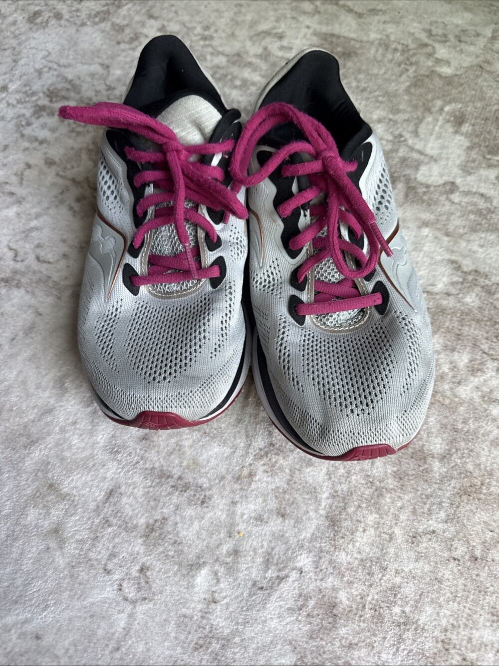 Saucony Ride 14 Women’s 9W Wide Running Shoes Gray Pink S10651-55